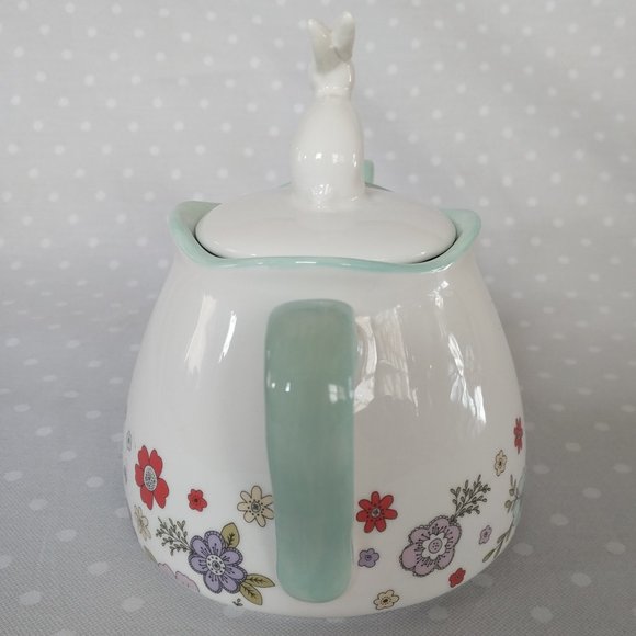Ashley Thomas Small Porcelain One Cup Floral Teapot with Rabbit Lid - Picture 8 of 8